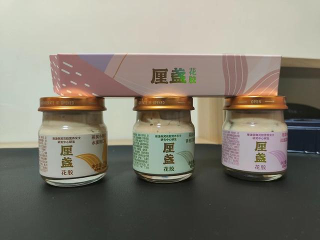 女朋友生日送什么礼物好最合适？女朋友生日送什么礼物好最合适学生！